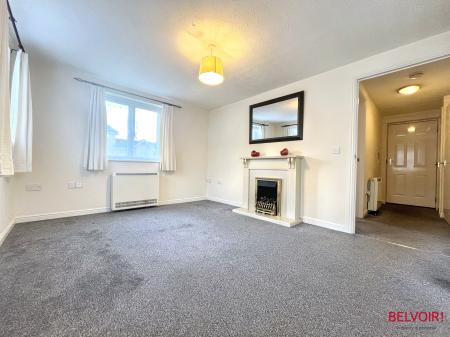 1 bedroom Apartment for sale in Lloyd Close, Cheltenham, GL51
