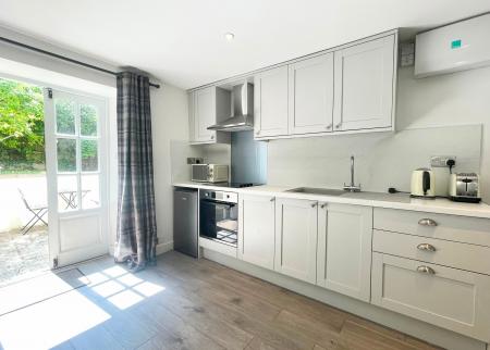 1 bedroom Apartment for sale in Malvern Place, Lansdown, Cheltenham, GL50