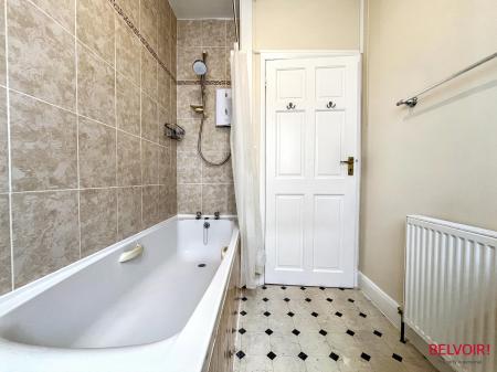 1 bedroom Apartment for sale in St Georges Road, Cheltenham, GL50