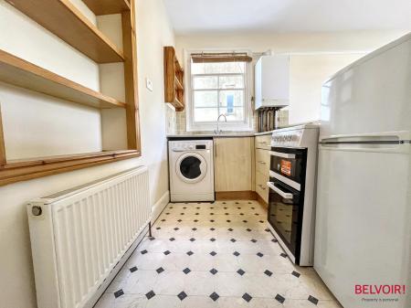 1 bedroom Apartment for sale in St Georges Road, Cheltenham, GL50