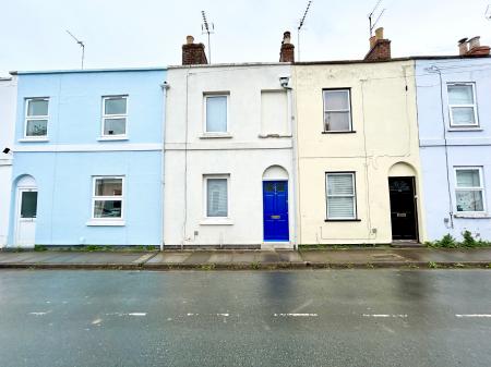 2 bedroom Terraced House to let in Brunswick Street, Cheltenham, GL50