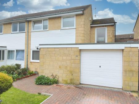 4 bedroom Semi-detached house to let in Muscroft Road, Prestbury, Cheltenham, GL52