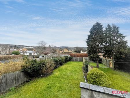 3 bedroom Semi-detached house for sale in Deep Street , Prestbury, Cheltenham, GL52