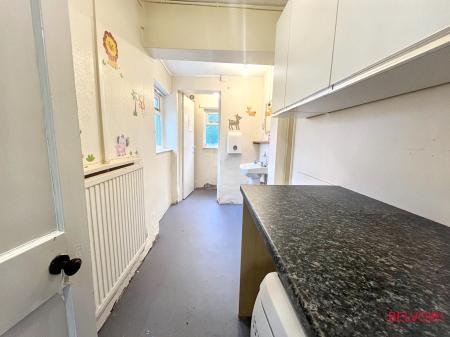 3 bedroom Semi-detached house for sale in Deep Street , Prestbury, Cheltenham, GL52