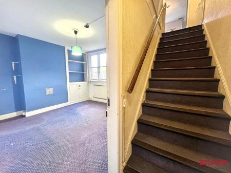 3 bedroom Semi-detached house for sale in Deep Street , Prestbury, Cheltenham, GL52