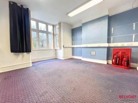 3 bedroom Semi-detached house for sale in Deep Street , Prestbury, Cheltenham, GL52
