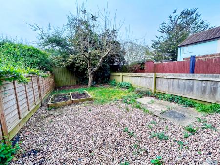 1 bedroom Ground floor maisonette to let in River Leys, Cheltenham, GL51