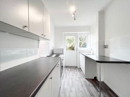 1 bedroom Ground floor maisonette to let in River Leys, Cheltenham, GL51