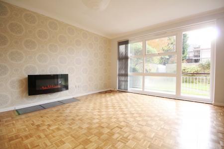 1 bedroom Flat to let in Moorend Park Road, Cheltenham, GL50