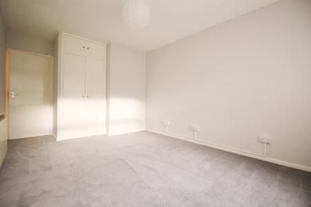 1 bedroom Flat to let in Moorend Park Road, Cheltenham, GL50