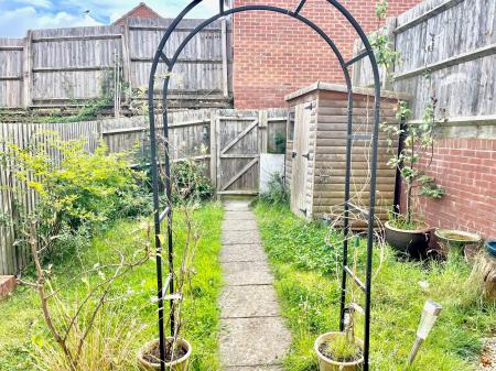 4 bedroom Terraced House to let in Pillowell Close, Cheltenham, GL52