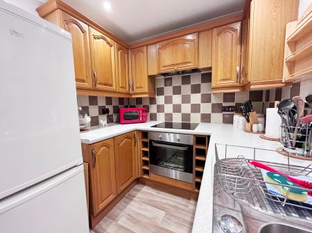 2 bedroom Apartment to let in Ambrose Street, Cheltenham, GL50