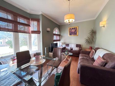 2 bedroom Apartment to let in Ambrose Street, Cheltenham, GL50