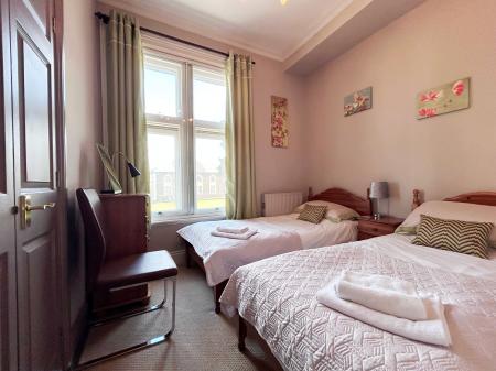 2 bedroom Apartment to let in Ambrose Street, Cheltenham, GL50