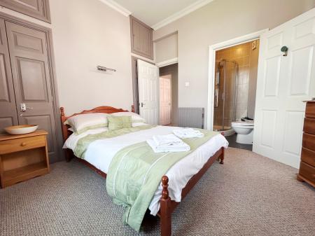 2 bedroom Apartment to let in Ambrose Street, Cheltenham, GL50