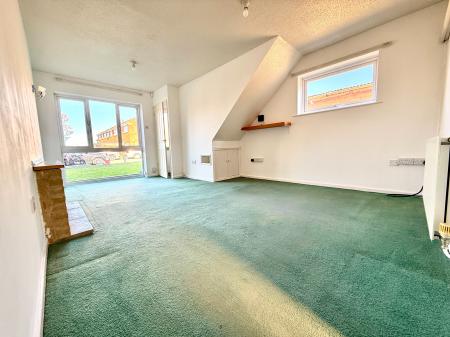 2 bedroom End of terrace house to let in Windyridge Gardens, Wymans Brook, Cheltenham, GL50