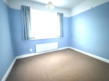 2 bedroom Ground floor maisonette to let in St Georges Drive, Cheltenham, GL51