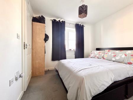 3 bedroom Semi-detached house to let in Gloucester Road, Cheltenham, GL51