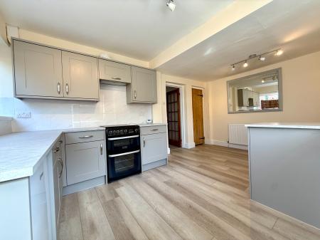 3 bedroom Terraced House to let in Granley Road, Cheltenham, GL51