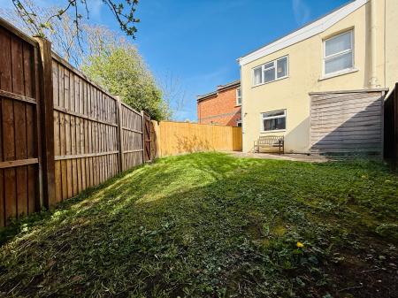 3 bedroom Terraced House to let in Granley Road, Cheltenham, GL51