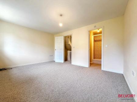 4 bedroom Town house for sale in Pinewood Drive, Cheltenham, GL51