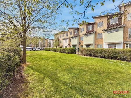 4 bedroom Town house for sale in Pinewood Drive, Cheltenham, GL51