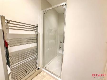 2 bedroom End of terrace house for sale in Verda Place, Cheltenham, GL51