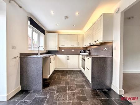 2 bedroom End of terrace house for sale in Verda Place, Cheltenham, GL51