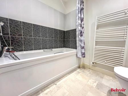 2 bedroom End of terrace house for sale in Verda Place, Cheltenham, GL51