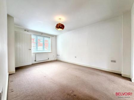 2 bedroom End of terrace house for sale in Verda Place, Cheltenham, GL51