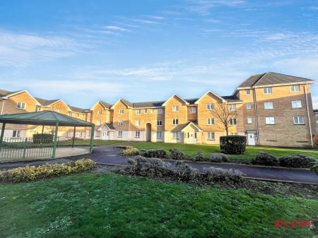 1 bedroom Apartment to let in Lloyd Close, Cheltenham, GL51