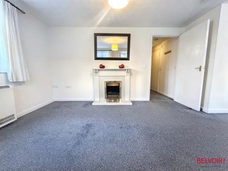 1 bedroom Apartment to let in Lloyd Close, Cheltenham, GL51