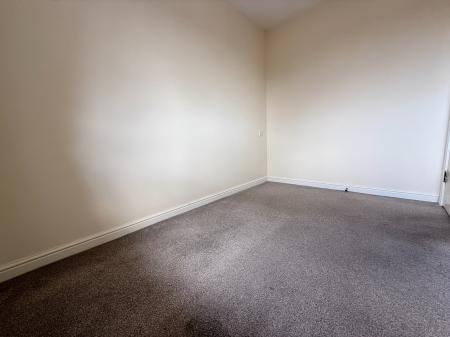2 bedroom Apartment to let in Cassin Drive, Cheltenham, GL51