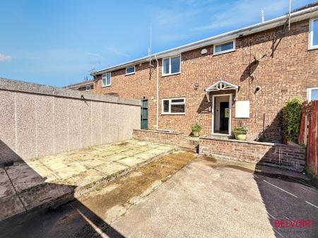 3 bedroom Terraced House for sale in Frank Brookes Road, Cheltenham, GL51