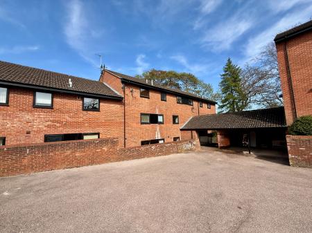 King George Close, Charlton Kings, Cheltenham, GL53