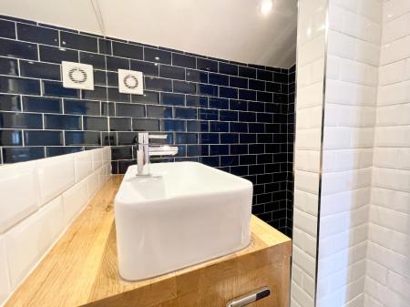 2 bedroom Semi-detached house to let in St Pauls Road, St Pauls, Cheltenham, GL50