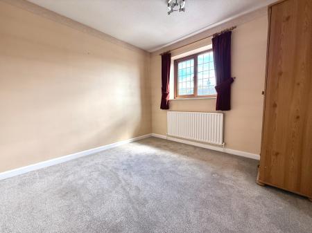 3 bedroom Detached house to let in Everest Road, Leckhampton, Cheltenham, GL53