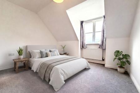 3 bedroom Town house for sale in Old Gloucester Road, Cheltenham, GL51