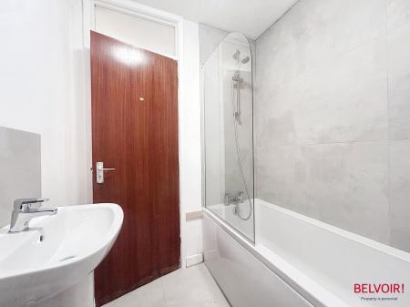 1 bedroom Apartment to let in Cedar Court Road, Cheltenham, GL53