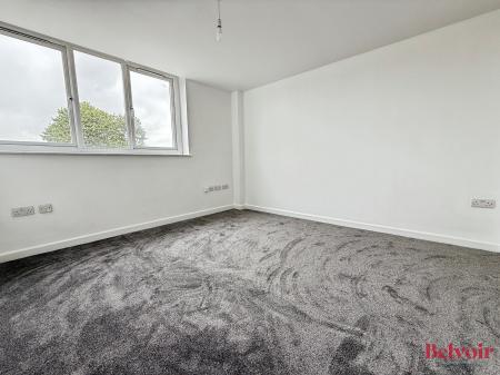 2 bedroom Flat to let in Princess Elizabeth Way, Cheltenham, GL51