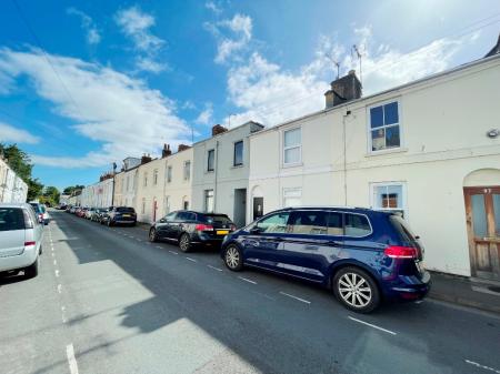 2 bedroom Terraced House for sale in Brunswick Street, Cheltenham, GL50