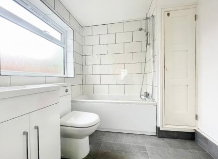 2 bedroom Terraced House for sale in Brunswick Street, Cheltenham, GL50