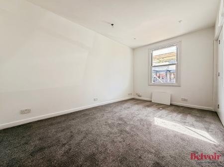 1 bedroom Flat to let in Bath Road, Cheltenham, GL53