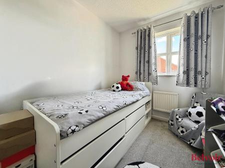 2 bedroom Terraced House to let in The Greenings, Cheltenham, GL51