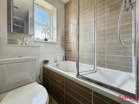 2 bedroom Terraced House to let in The Greenings, Cheltenham, GL51