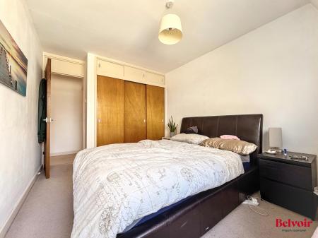 2 bedroom Apartment for sale in Pittville Circus Road, Cheltenham, GL52