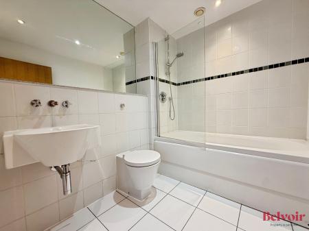 1 bedroom Flat to let in Honeybourne Way, Cheltenham, GL50