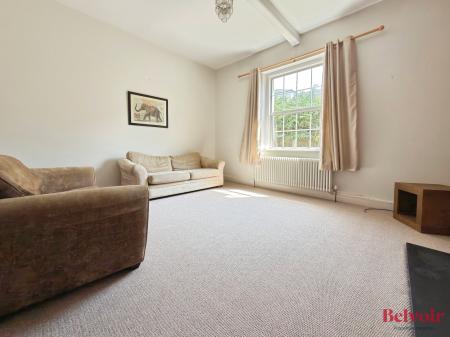 1 bedroom Flat to let in Greenway Lane, Charlton Kings, Cheltenham, GL52