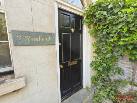 1 bedroom Flat to let in Greenway Lane, Charlton Kings, Cheltenham, GL52