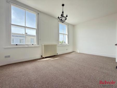 2 bedroom Flat to let in Great Norwood Street, Cheltenham, GL50